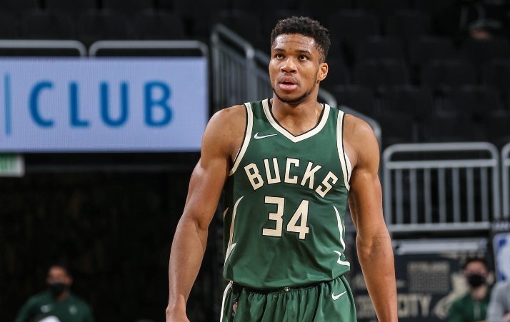 ΑΝΤΕΤΟΚΟΥΝΜΠΟ