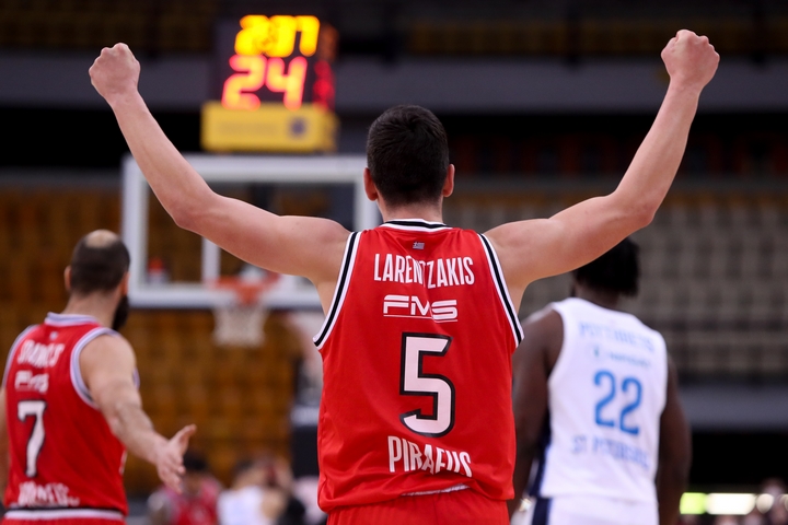 Λαρεντζάκης