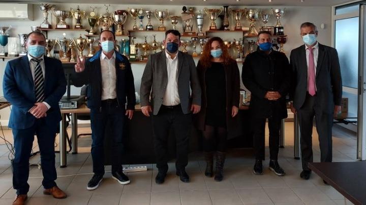 πύρρος δήμας λάγκας