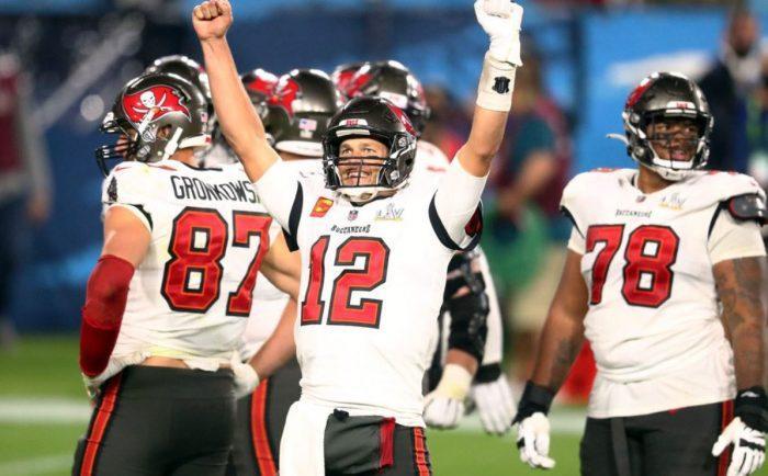 τομ μπρέιντι