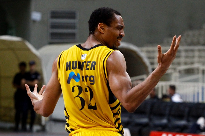 Βινς Χάντερ