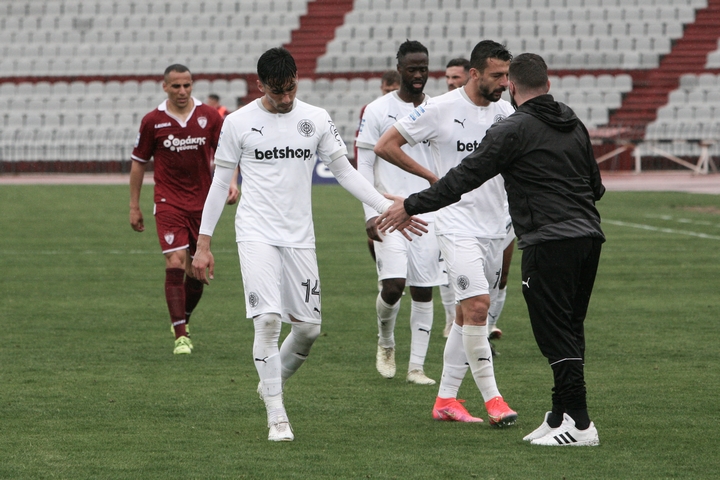 Γιαννούλης