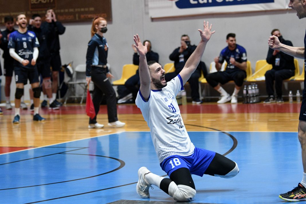 Κοντοστάθης