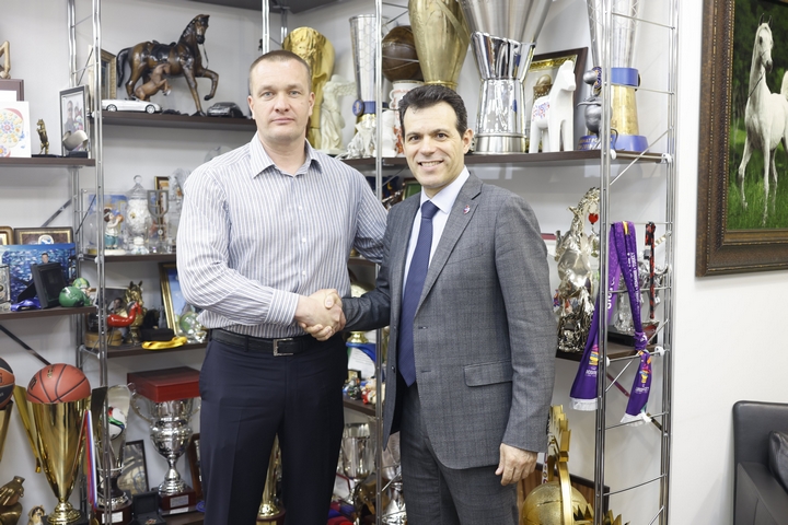 Βατούτιν, Ιτούδης