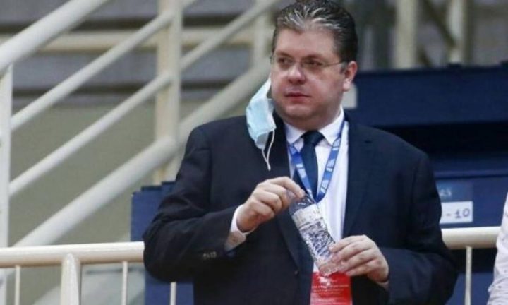 Άγγελος Παπανικολάου