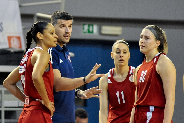 Παντελάκης