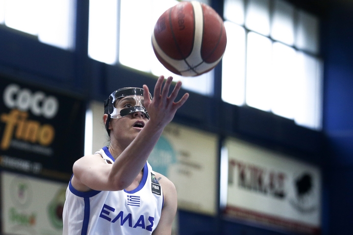 Νικολοπούλου