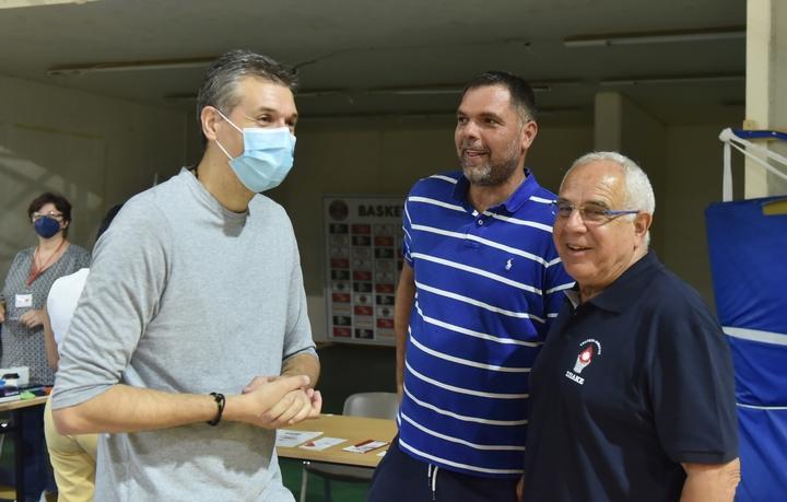 Παπανικολάου