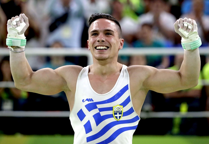 Πετρούνιας