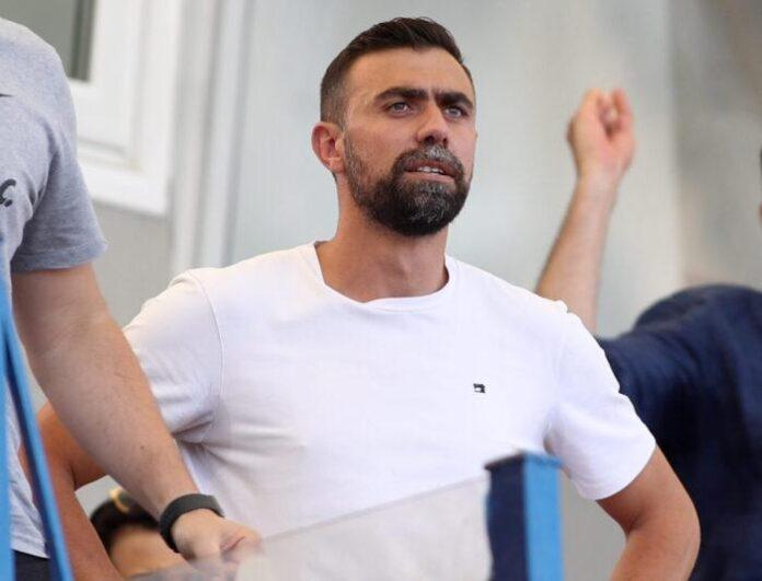 Μανιάτης