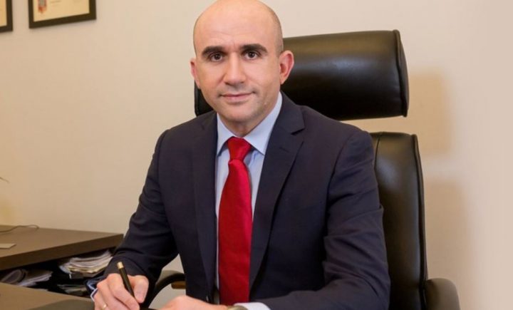 Γρηγόρης Λέων