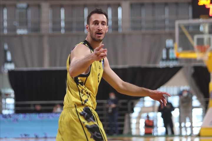 Σλαφτσάκης