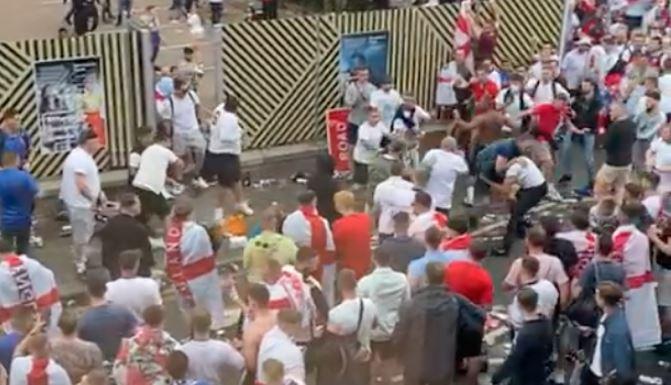 άγγλοι οπαδοί