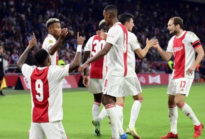 Άγιαξ Καμπούρ