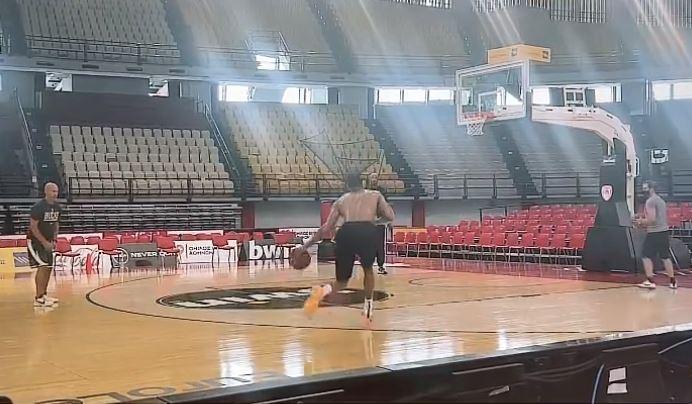 Γιάννης Αντετοκούνμπο ΣΕΦ