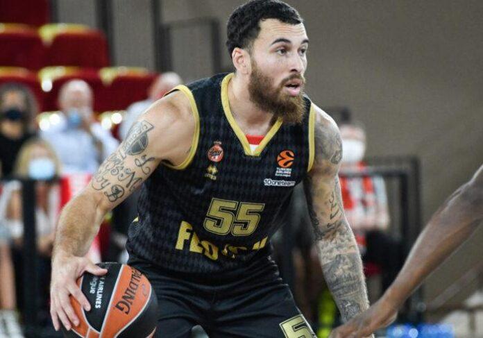 Μάικ Τζέιμς