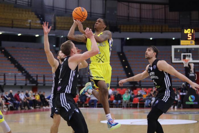 Κάρτερ Λαύριο Νίζνι