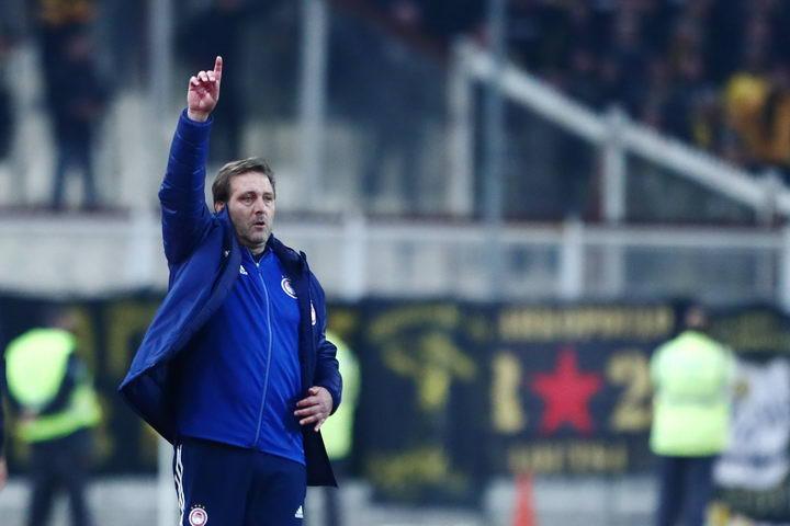 Πέδρο Μαρτίνς ΑΕΚ Ολυμπιακός