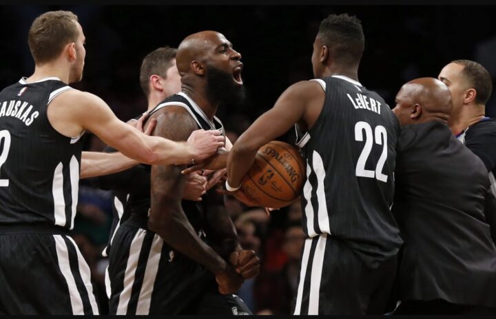 κουίνσι Έισι