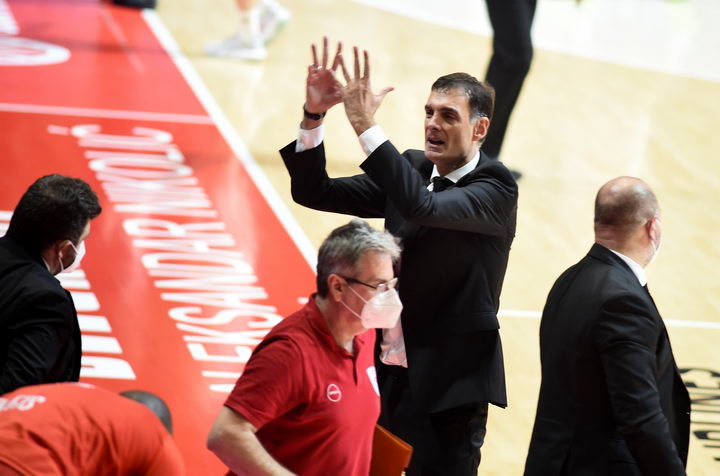 Μπαρτζώκας Ερυθρός Αστέρας Ολυμπιακός