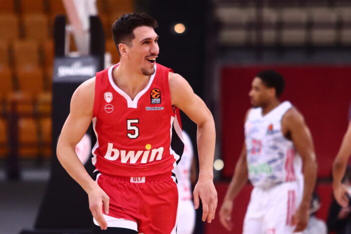 Λαρεντζάκης