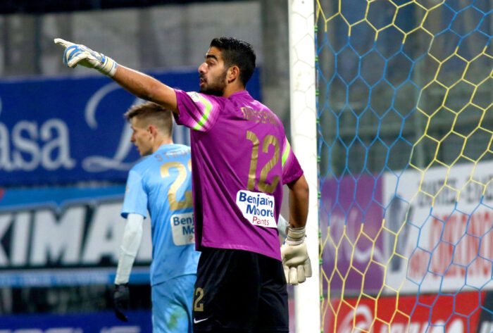 Περιστερίδης