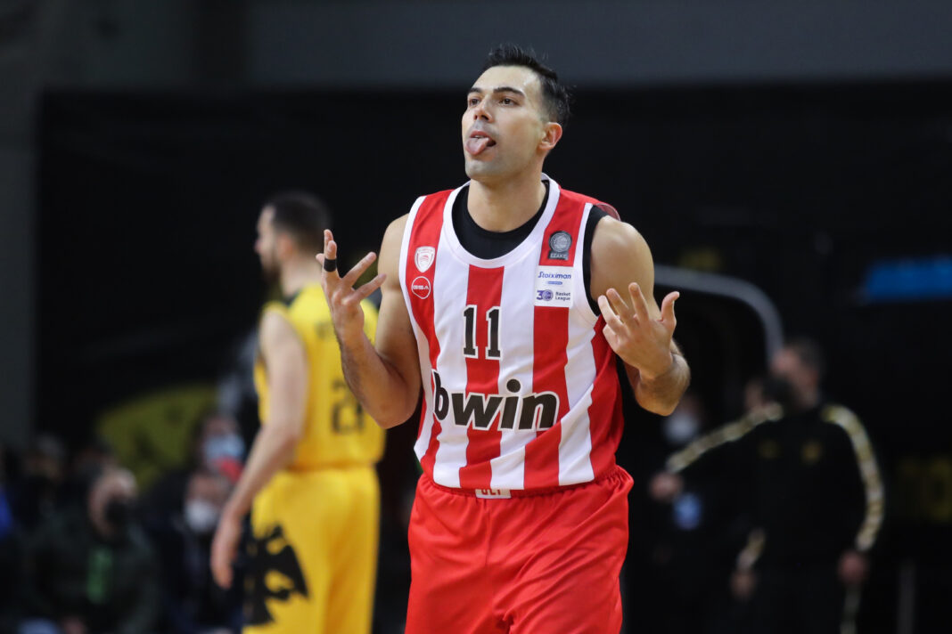 Σλούκας ΑΕΚ Ολυμπιακός