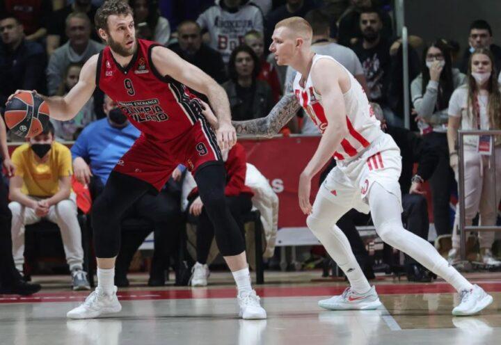 Ερυθρός Αστέρας Αρμάνι