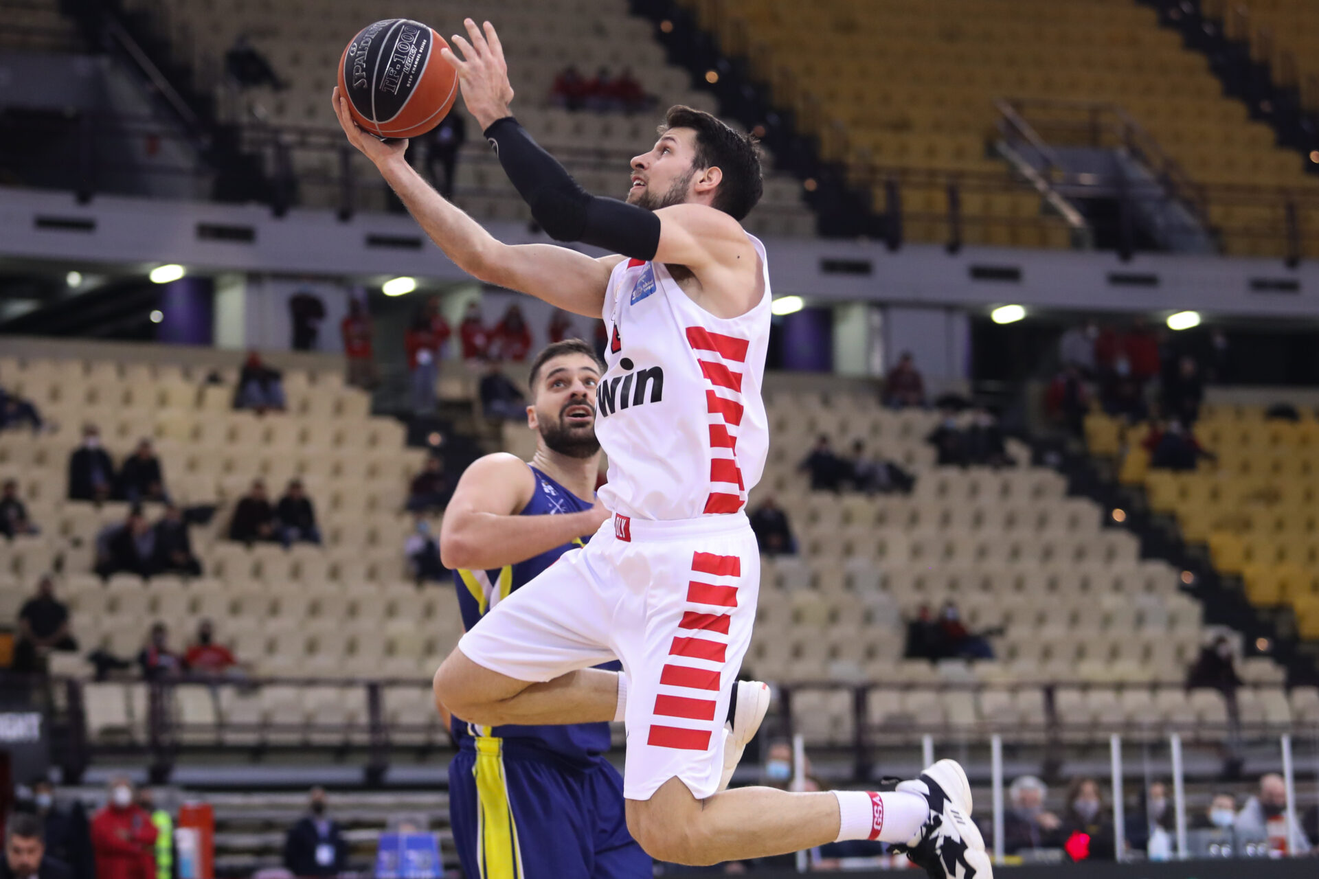 Λούντζης Ολυμπιακός Λαύριο