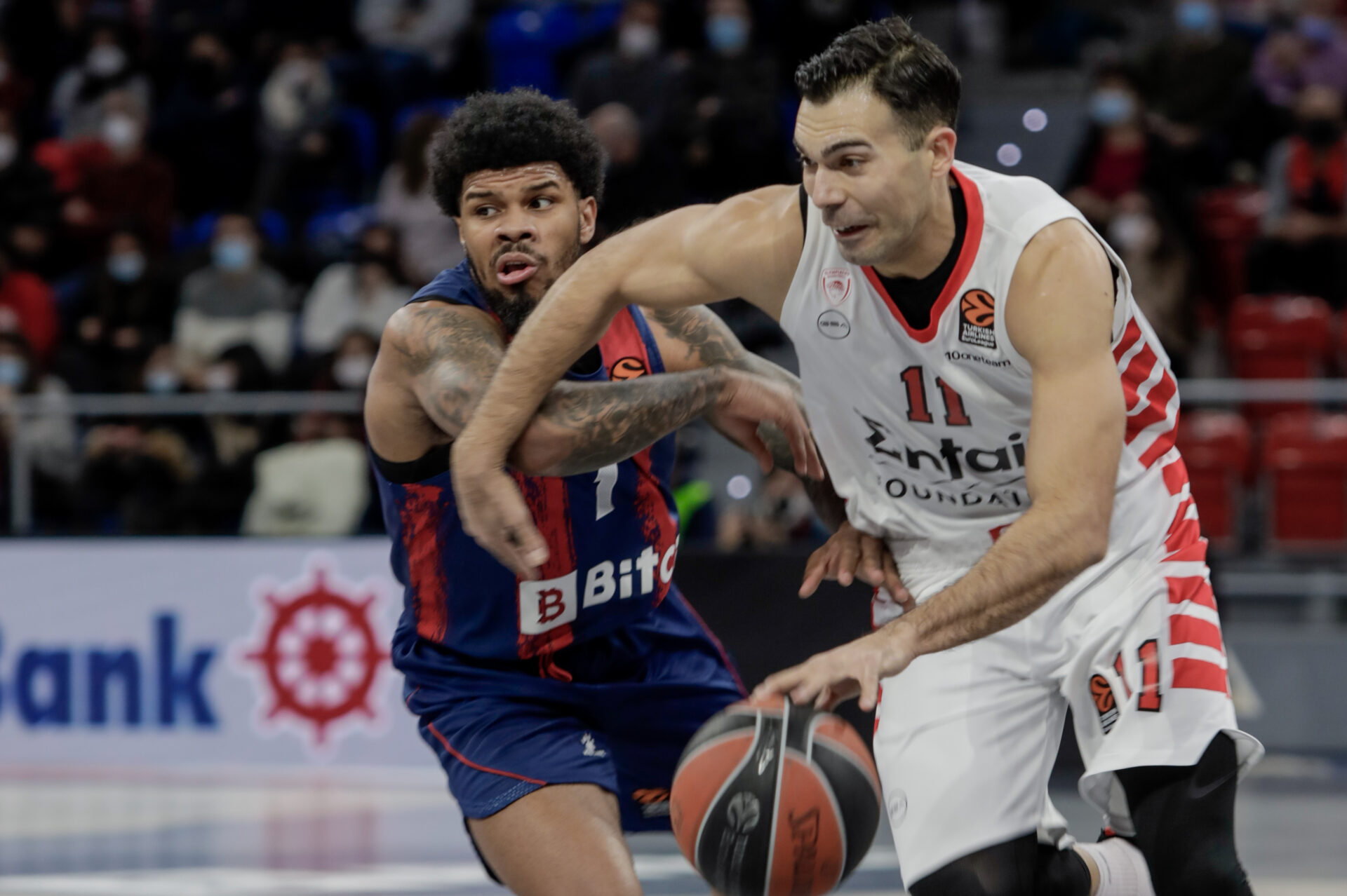 Σλούκας Μπασκόνια Ολυμπιακός