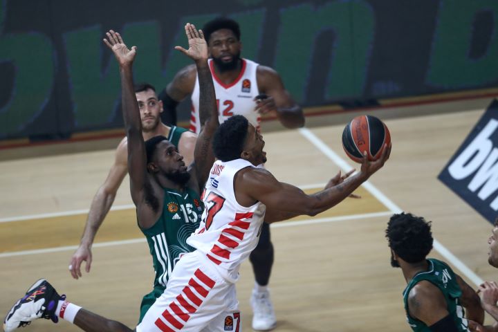 ΜακΚίσικ Παναθηναϊκός Ολυμπιακός ΟΑΚΑ