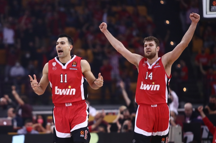 Σλούκας, Βεζένκοβ