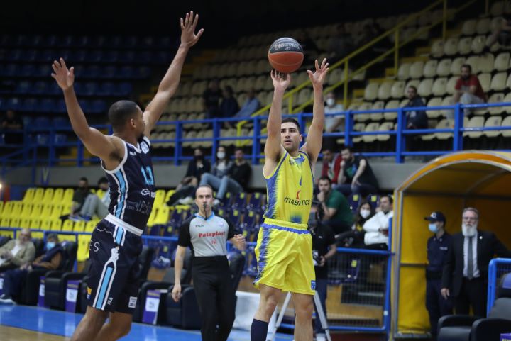 Περιστέρι Κολοσσός