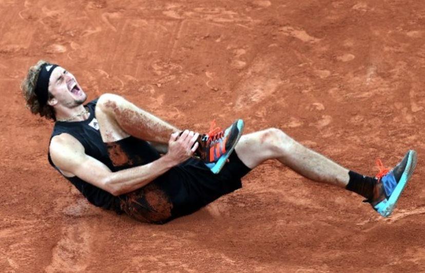 Ζβέρεφ τραυματισμός Ρολάν Γκαρός