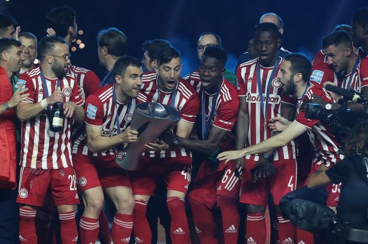 Μανωλάς, Παπασταθόπουλος