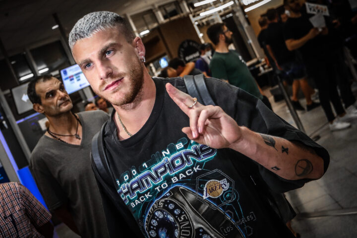 Πεπ Μπιέλ άφιξη