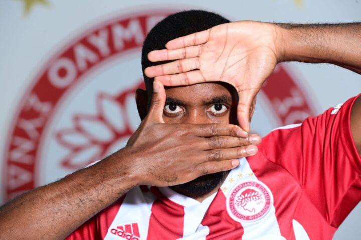 Σίντρικ Μπακαμπού