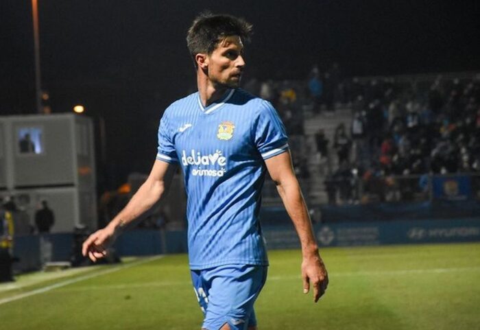 αντριάν γκονθάλεθ