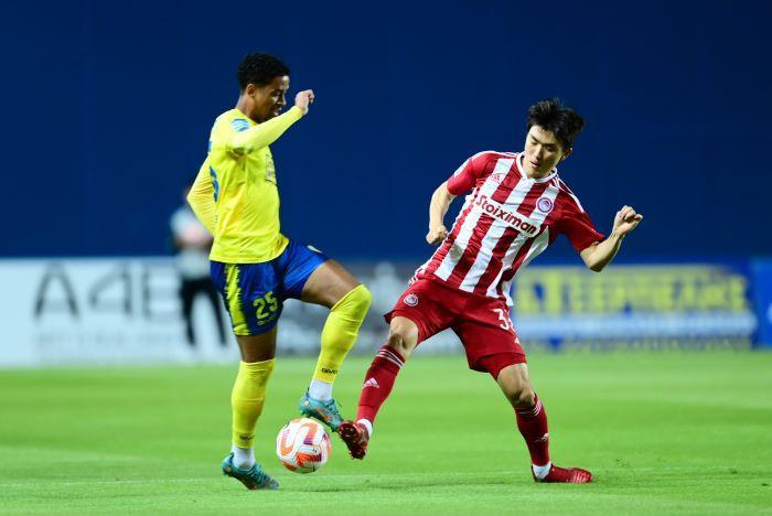 ίνμπομ χουάνγκ ολυμπιακος παναιτωλικός