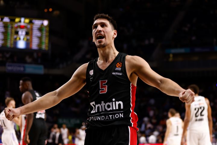 Λαρεντζάκης Ρεάλ Μαδρίτης Ολυμπιακός