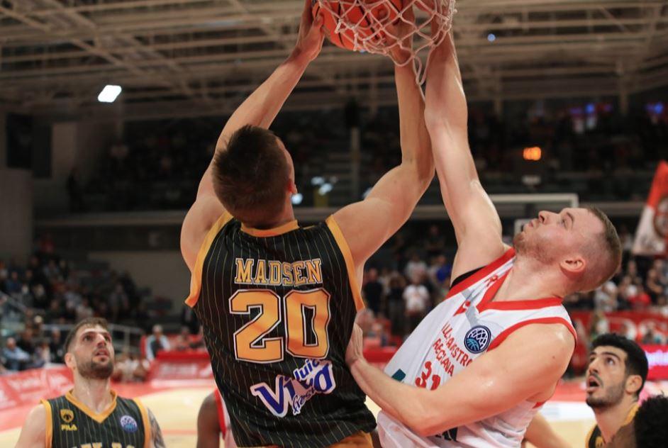 Ρέτζιο Εμίλια ΑΕΚ Μάντσεν