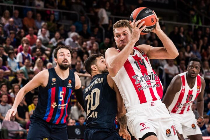 μπαρτσελόνα ολυμπιακός βεζένκοφ