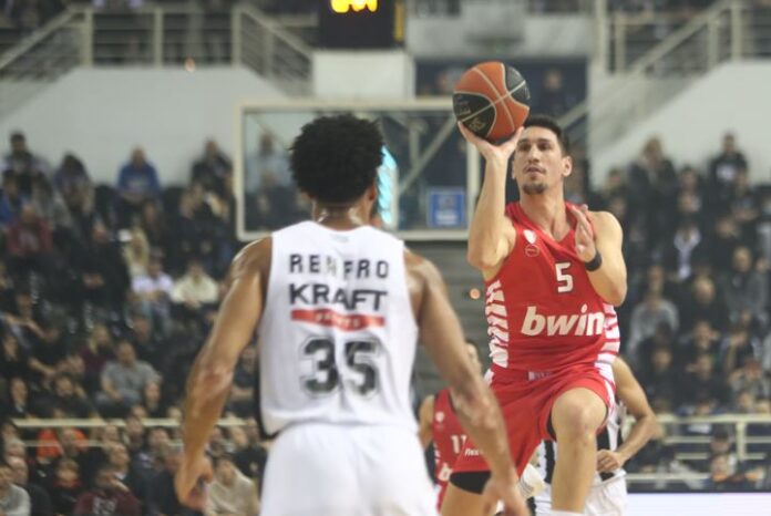 ΠΑΟΚ Ολυμπιακός Λαρεντζάκης