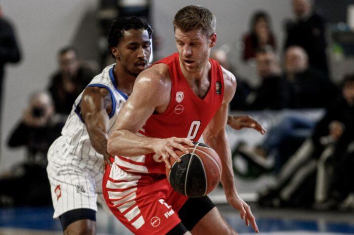 καρδίτσα ολυμπιακός