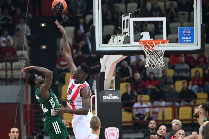 Μπέικον Μουσταφά Φαλ Ολυμπιακός Παναθηναϊκός