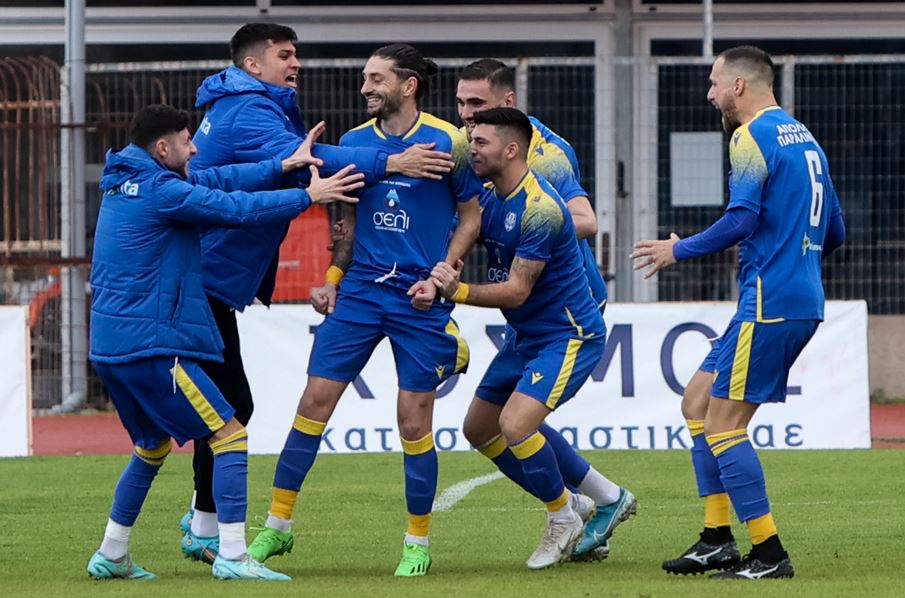 απόλλων παραλιμνίου