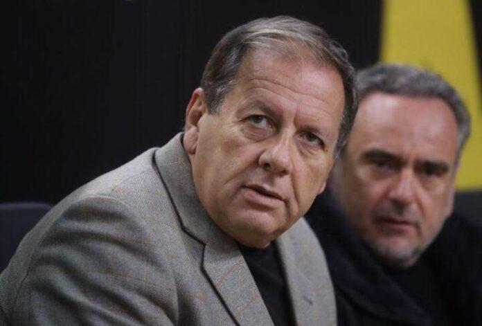 Μάκης Αγγελόπουλος