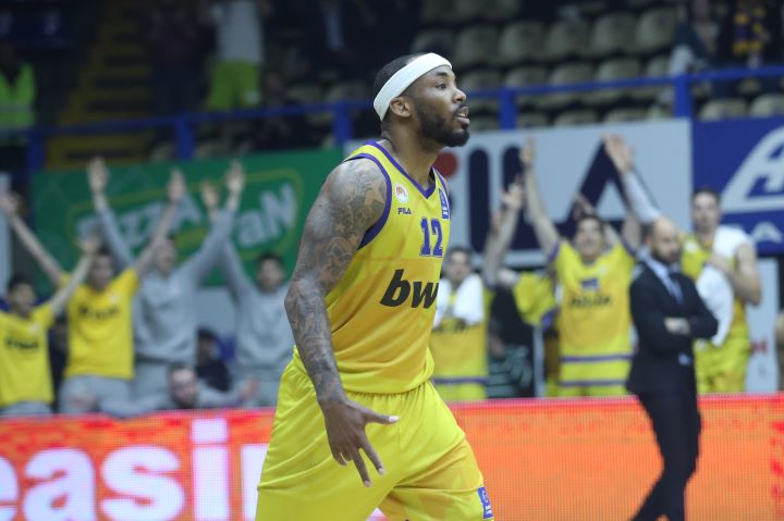 Ντένμον Περιστέρι - ΑΕΚ