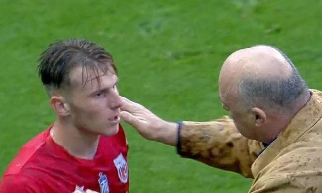 Τάχατος Μπέος