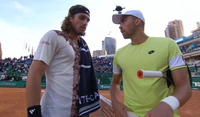 μπονζί τσιτσιπάς